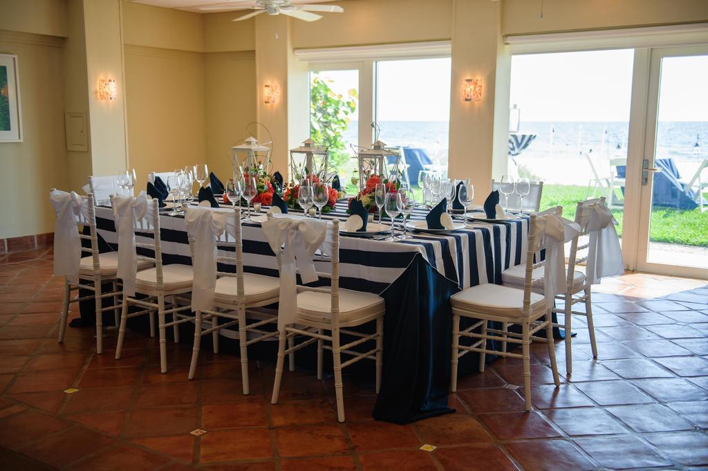 厄齐沃特海滩酒店 North North Naples 外观 照片